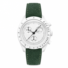 Klassieke horloge met donkergroene suède leren band